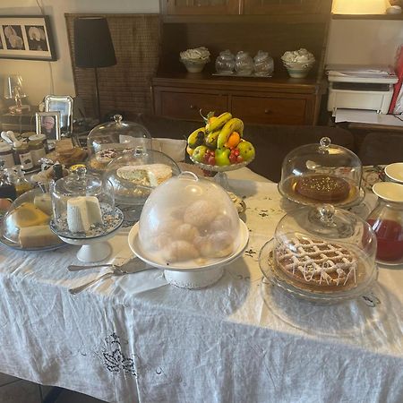 Casa Tipica Siciliana Patronale Home Bedandbreakfast Tremetrisoprailcielo Camere Con Vista, Colazione Interna In Terrazzo Panoramico Caltagirone Ngoại thất bức ảnh