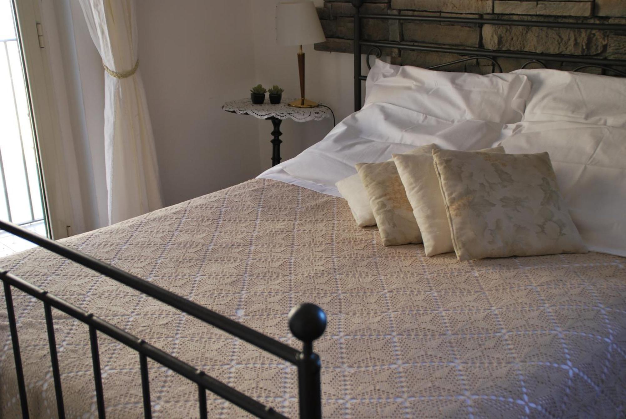 Casa Tipica Siciliana Patronale Home Bedandbreakfast Tremetrisoprailcielo Camere Con Vista, Colazione Interna In Terrazzo Panoramico Caltagirone Ngoại thất bức ảnh