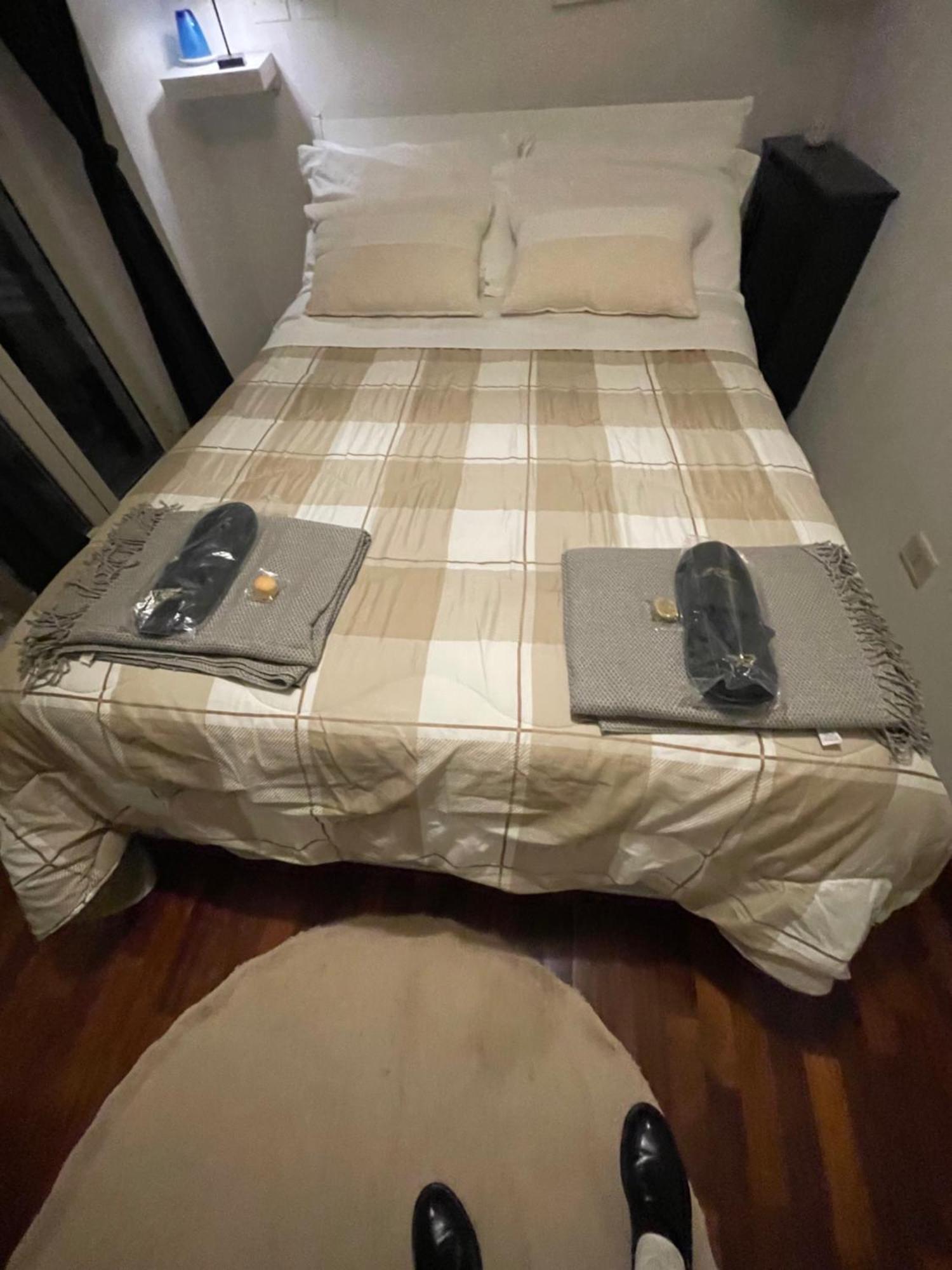 Casa Tipica Siciliana Patronale Home Bedandbreakfast Tremetrisoprailcielo Camere Con Vista, Colazione Interna In Terrazzo Panoramico Caltagirone Ngoại thất bức ảnh